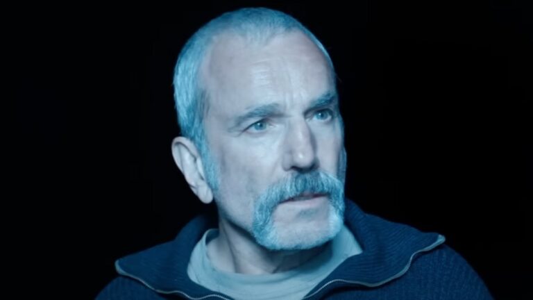 daniel-day-lewis-defends-method-acting-amid-criticism-urgent-insights