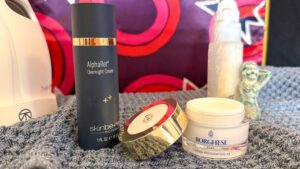 dermatologists-urge-early-use-of-wrinkle-creams-for-youthful-skin