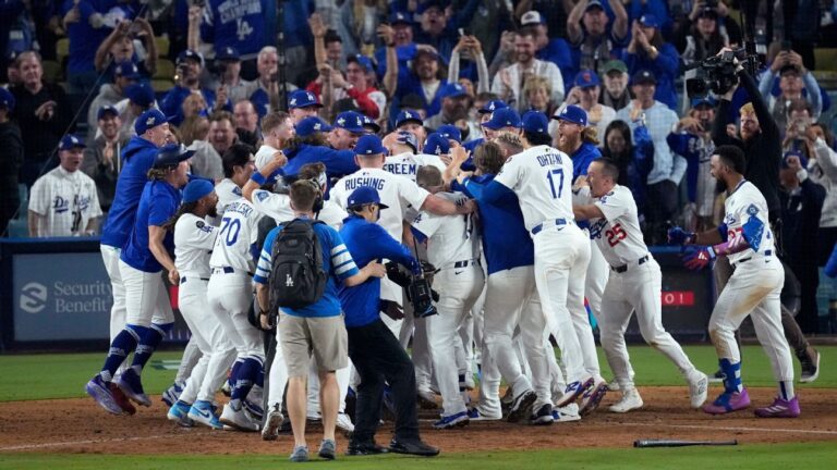 dodgers-win-epic-world-series-classic-on-freeman-s-18th-inning-hr
