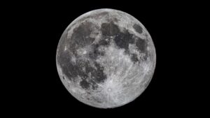 explore-the-moon-s-mysteries-a-quiz-on-lunar-features