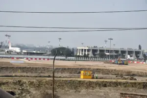 fire-at-bangladesh-airport-threatens-1-billion-in-garment-losses