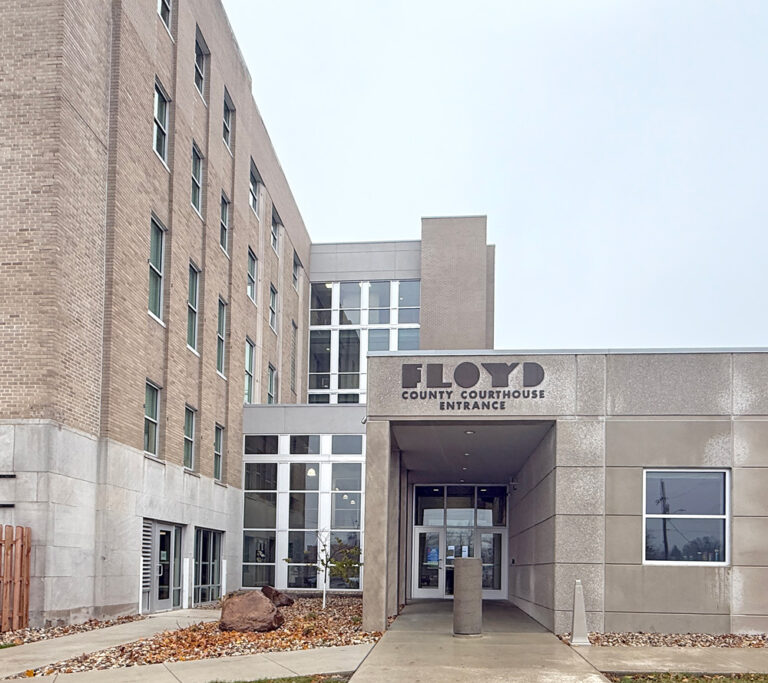 floyd-county-supervisors-clash-over-wind-ordinance-readings