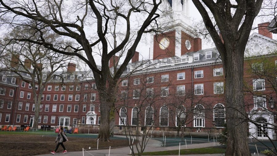 harvard-dean-condemns-police-and-whiteness-amid-controversy