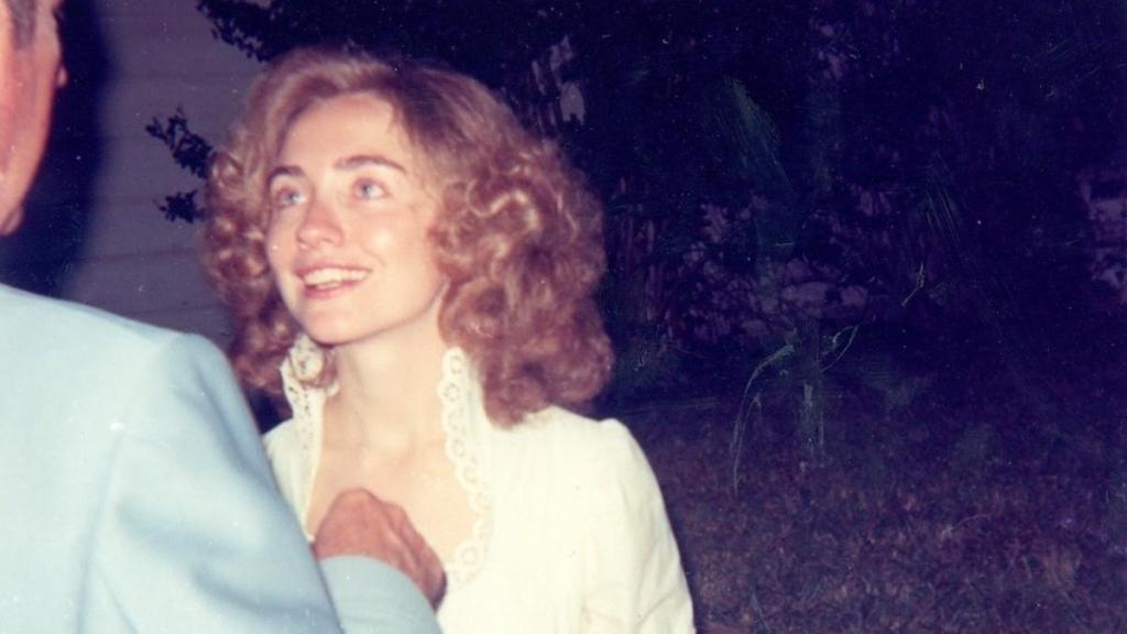 hillary-clinton-s-throwback-photos-spark-viral-sydney-sweeney-comparison