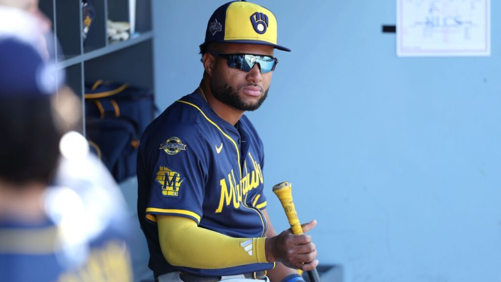 jackson-chourio-returns-to-brewers-lineup-for-crucial-nlcs-game-4