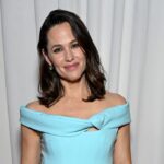 jennifer-garner-s-vertical-storage-hack-transforms-kitchen-spaces