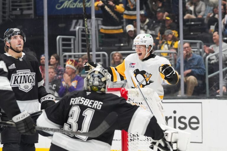 kings-seek-turnaround-against-undefeated-hurricanes-on-saturday