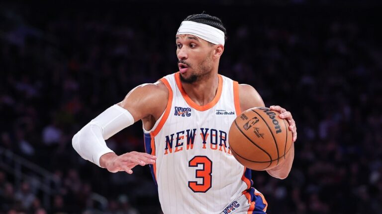 knicks-confirm-hart-robinson-out-for-season-opener-vs-cavs