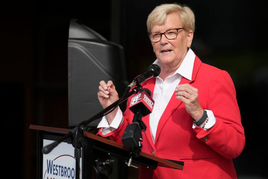 lawmaker-presses-epa-for-delayed-report-on-toxic-contaminants