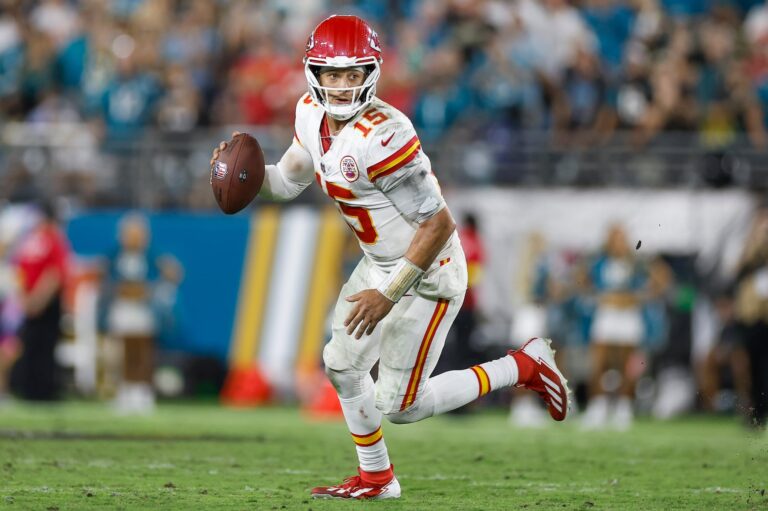 lions-take-on-chiefs-tonight-key-matchup-in-nfl-week-6