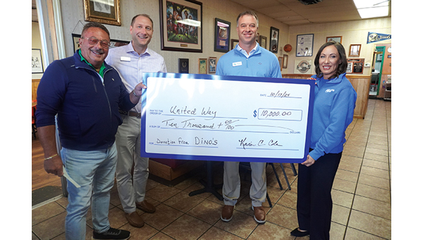 local-restaurant-owner-donates-10-000-golf-prize-to-united-way