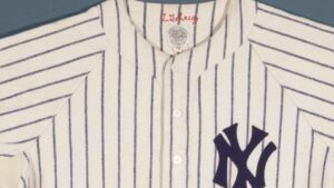 lou-gehrig-s-final-yankees-jersey-fetches-2-712-million-at-auction