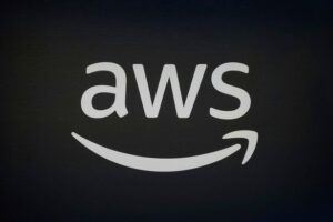 major-outage-hits-amazon-web-services-disrupting-global-apps