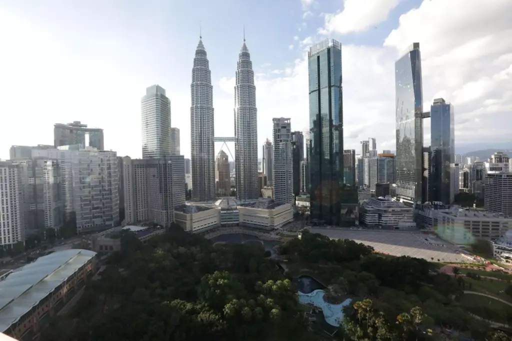 malaysia-accelerates-ai-city-development-as-future-economic-strategy