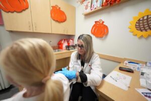 massachusetts-urges-flu-and-covid-19-vaccination-before-peak-season