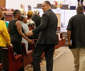 mayoral-candidate-oliver-thomas-engages-voters-at-new-orleans-church