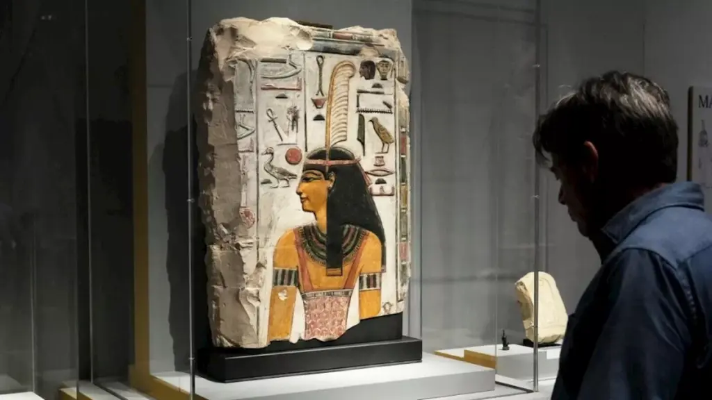 met-museum-unveils-divine-egypt-exhibit-showcasing-ancient-deities