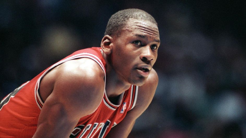 michael-jordan-rookie-card-sells-for-record-2-7-million