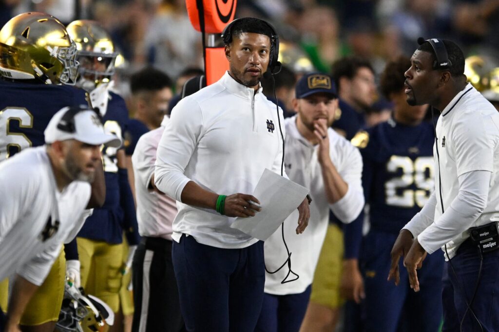 notre-dame-hosts-usc-in-classic-rivalry-showdown-tonight