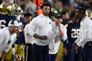 notre-dame-hosts-usc-in-classic-rivalry-showdown-tonight