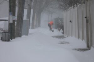 nyc-begins-hiring-snow-shovelers-for-winter-2025-2026