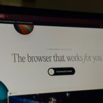 perplexity-s-comet-browser-now-free-transform-your-online-experience
