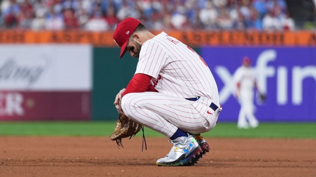 phillies-face-elimination-as-harper-urges-team-to-flip-the-script-