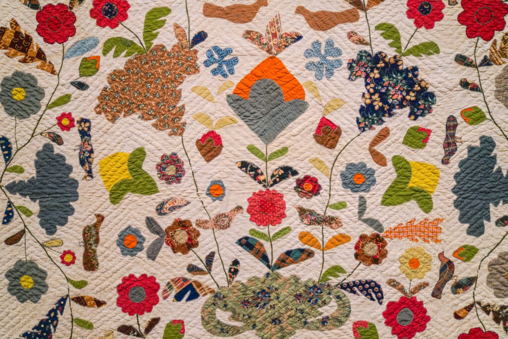 quilts-take-center-stage-in-major-museum-exhibitions-across-the-u-s-