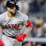 red-sox-s-carlos-narvaez-to-undergo-urgent-knee-surgery