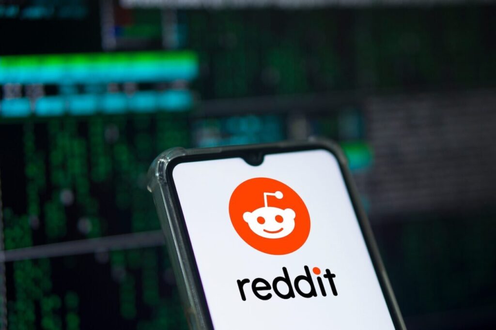 reddit-files-urgent-lawsuit-against-four-startups-for-data-scraping