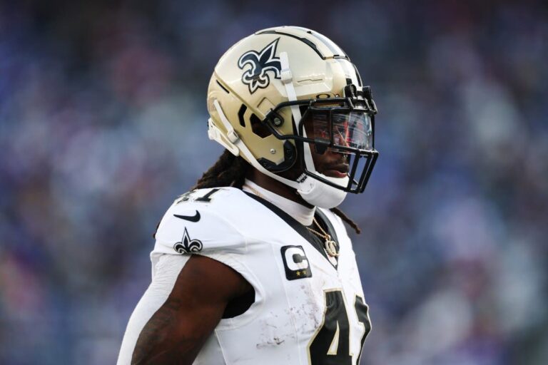 saints-announce-historic-alvin-kamara-milestone-after-giants-win