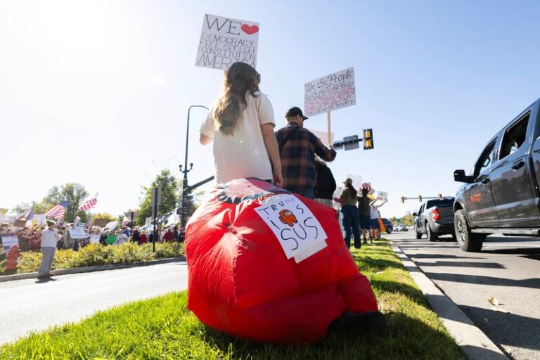 satirical-strategies-trump-s-response-to-no-kings-protests
