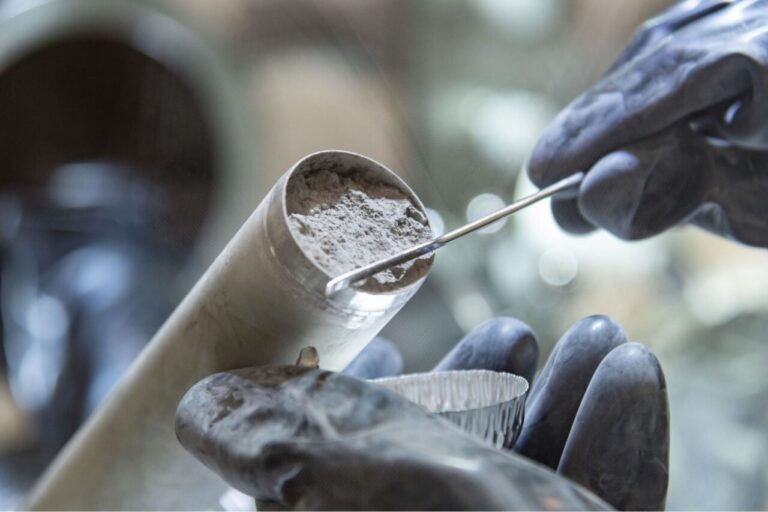 scientists-uncover-exotic-sulfur-compounds-in-moon-dust-samples