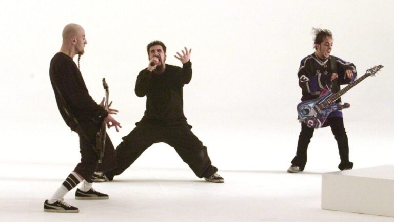 serj-tankian-confirms-system-of-a-down-will-headline-sick-new-world-2026