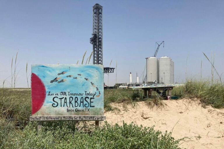 spacex-expands-control-over-boca-chica-beach-ahead-of-launch