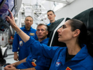 spacex-launches-28-starlink-satellites-sets-new-turnaround-record
