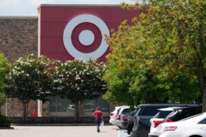 target-announces-urgent-layoffs-of-1-800-corporate-jobs