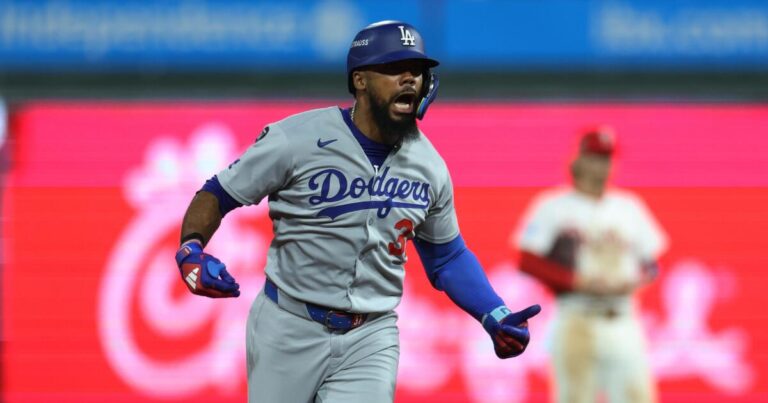 teoscar-hern-ndez-shines-with-game-winning-homer-in-nlds-opener