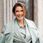 teri-hatcher-s-bold-forest-green-kitchen-redefines-farmhouse-style
