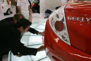 tesla-faces-market-share-battle-as-ev-competitors-surge