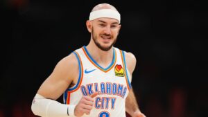 thunder-s-alex-caruso-enters-concussion-protocol-after-game