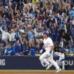 toronto-blue-jays-crush-dodgers-11-4-in-world-series-game-1