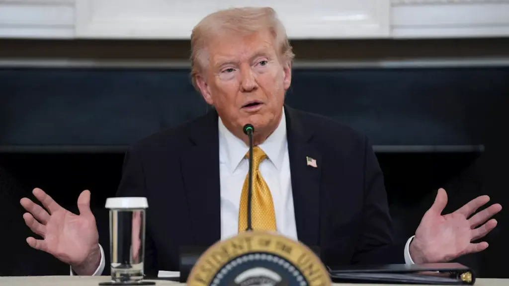 trump-increases-tariffs-on-canada-ahead-of-asia-diplomatic-trip