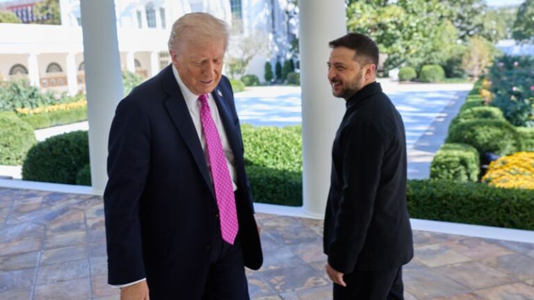 trump-urges-ceasefire-as-zelensky-seeks-tomahawk-missiles