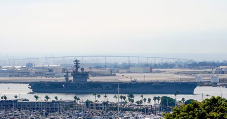 two-navy-aircraft-crash-in-south-china-sea-crew-rescued-safely