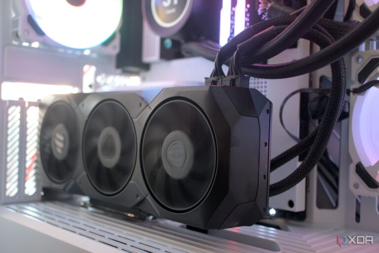 vertical-gpu-mounting-aesthetic-upgrade-may-cause-overheating-risks