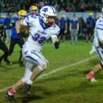 yarmouth-faces-mt-ararat-in-crucial-eight-man-football-playoff