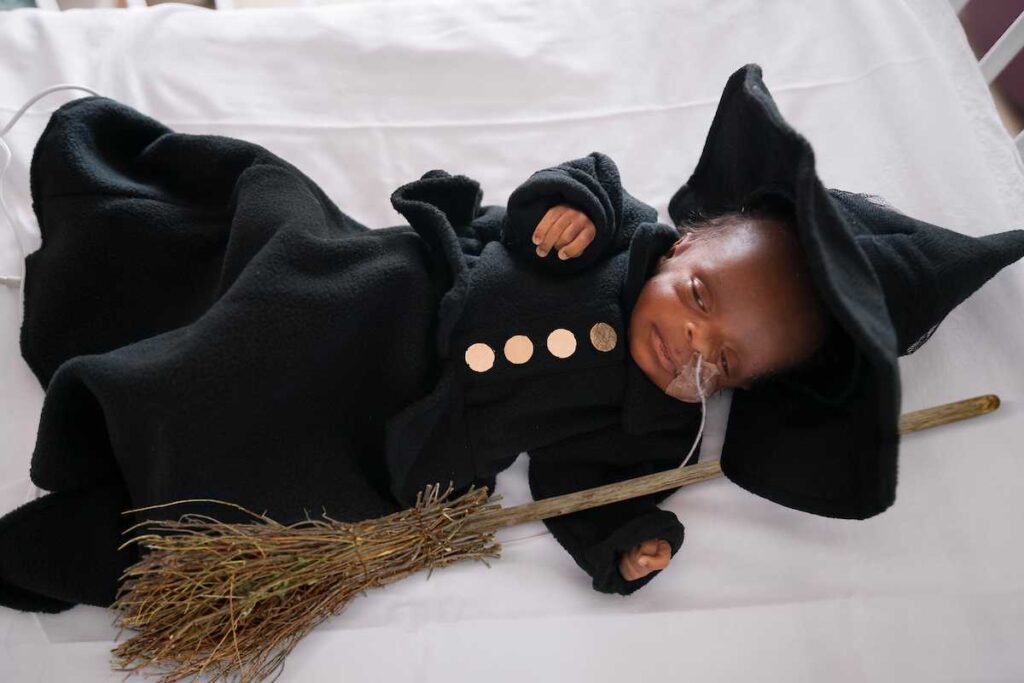 adorable-wicked-costumes-bring-joy-to-ohio-nicu-babies