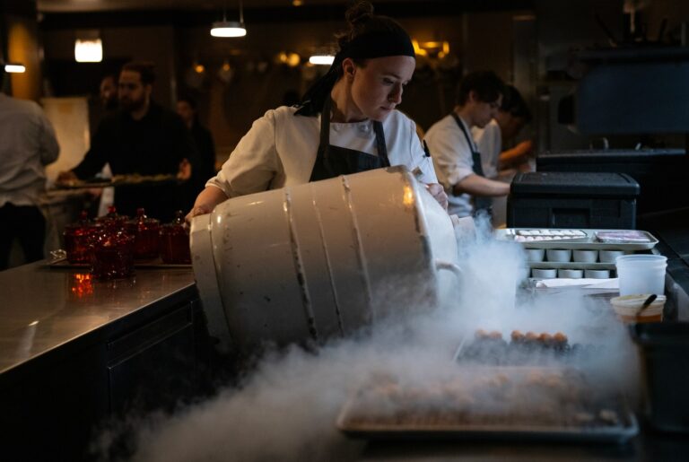 alinea-loses-michelin-star-chicago-s-culinary-landmark-faces-change
