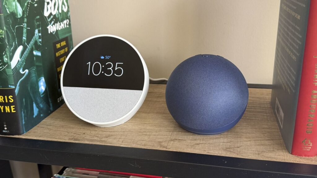amazon-echo-dot-vs-echo-spot-urgent-smart-speaker-showdown